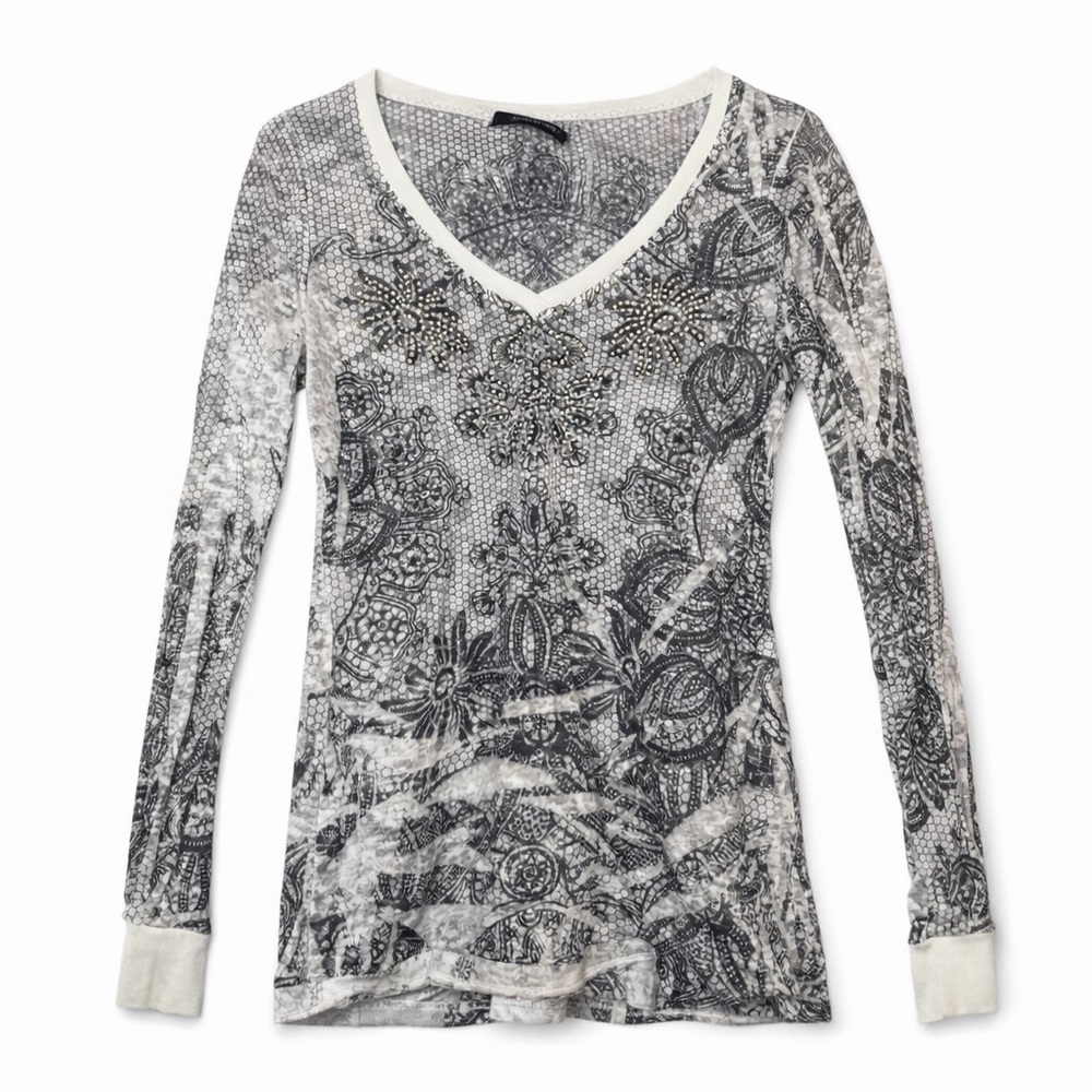 Love Culture Mesh Long Sleeve Top - White - V Neck - S/M Fitted
